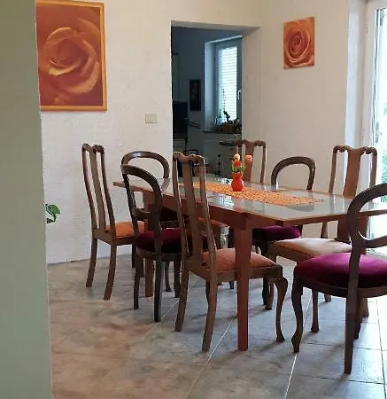 House Lela * Buje