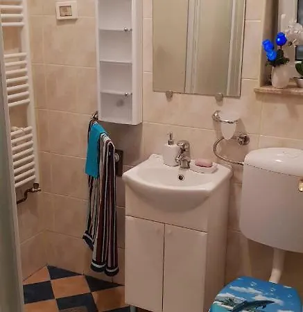 House Lela Buje